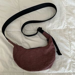 BAGGU Mini Nylon Crescent Bag